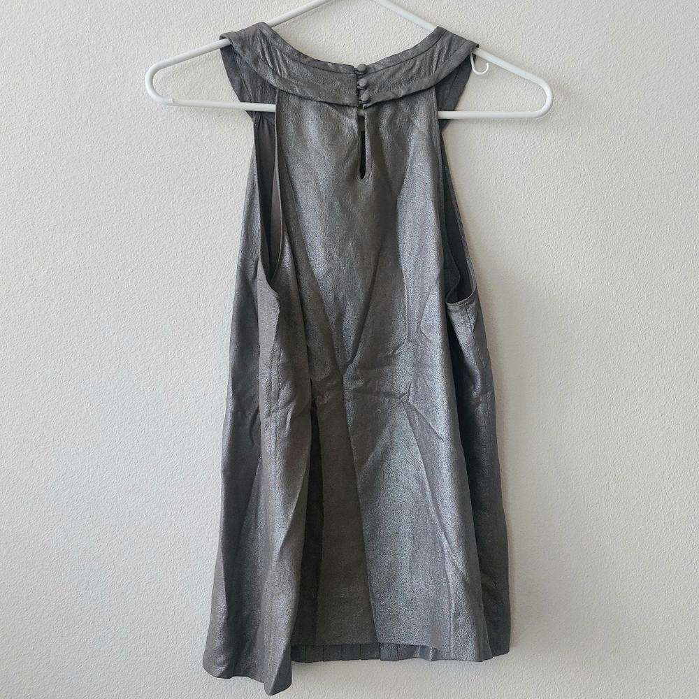 🌷3/$20🌷NWOT J.Crew Metallic Sleeveless Halter Top - Picture 3 of 4